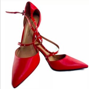 💕Christian Siriano Red Sexy, Studded Strap Heel❤️